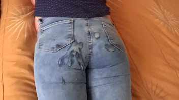 58yearold latin mother in her bedroom very excited she calls the husband of the employee to record what she masturbates several times and asks him at the end to cum on her ass with the jeans on